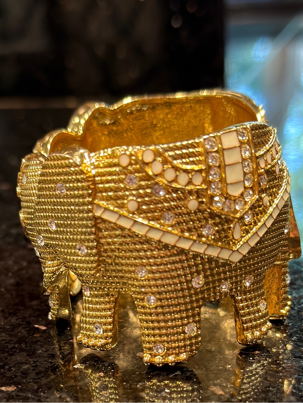 Lilly Pulitzer Gold Elephant Hinged Rhinestone Statement Bracelet - Picture 5 of 7
